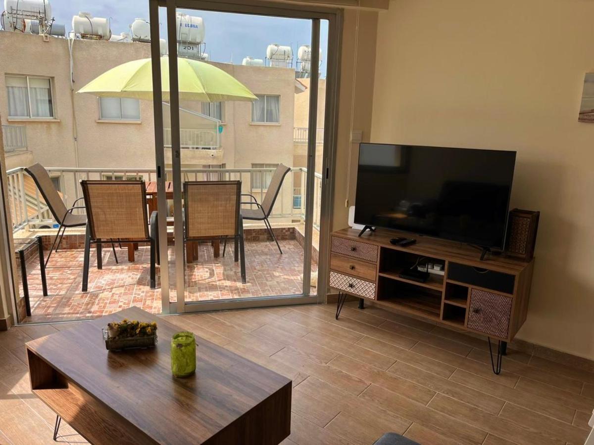 Apartamento Diamond Complex Paphos Exterior foto
