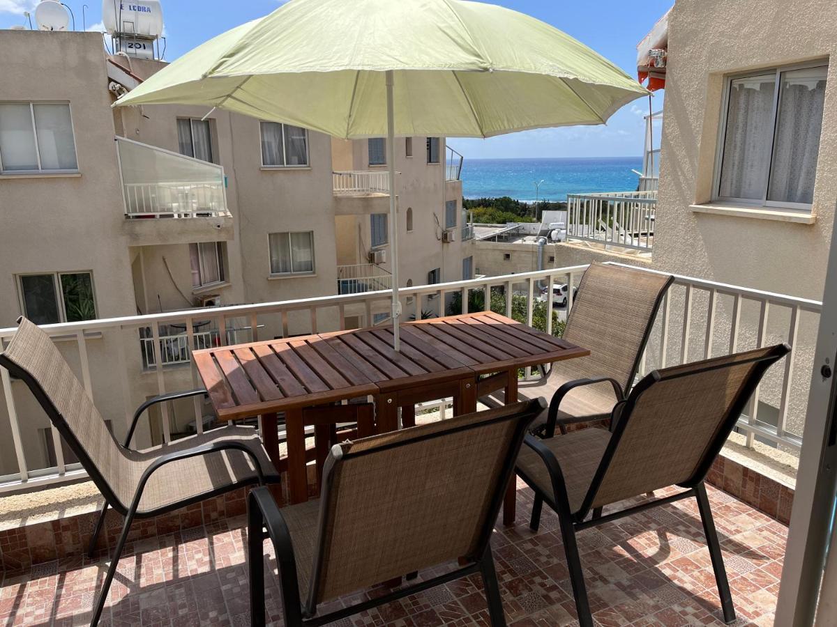 Apartamento Diamond Complex Paphos Exterior foto
